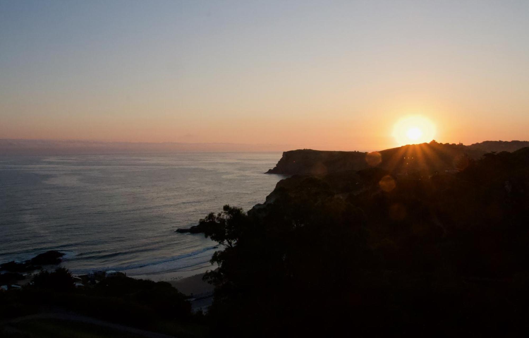 Bonito Duplex Con Vistas Al Mar Apartment Comillas Luaran gambar