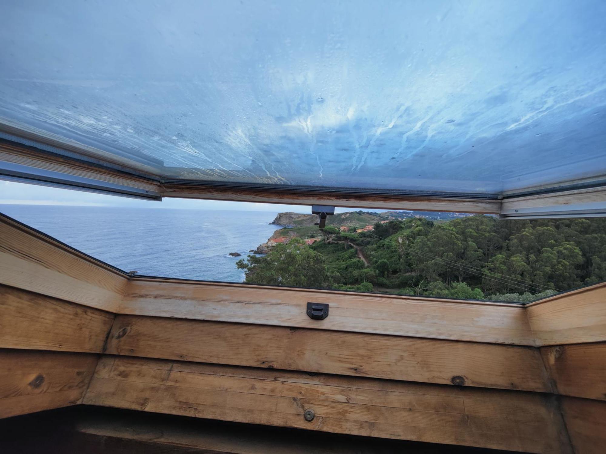Bonito Duplex Con Vistas Al Mar Apartment Comillas Luaran gambar